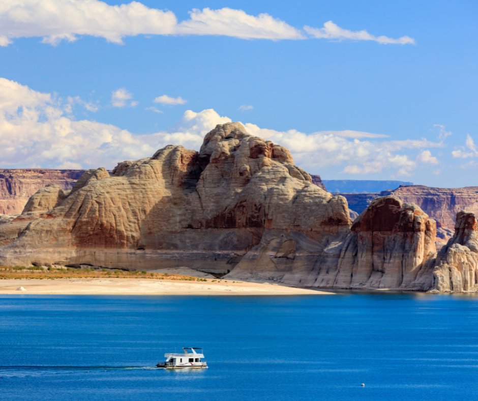 Dream Destination of the Week: Lake Powell, Arizona provides fun for the whole family! Enjoy boating and tours to make the most of your trip. Explore hotel options, sign in now. rcitrvl.com/3WHb88p