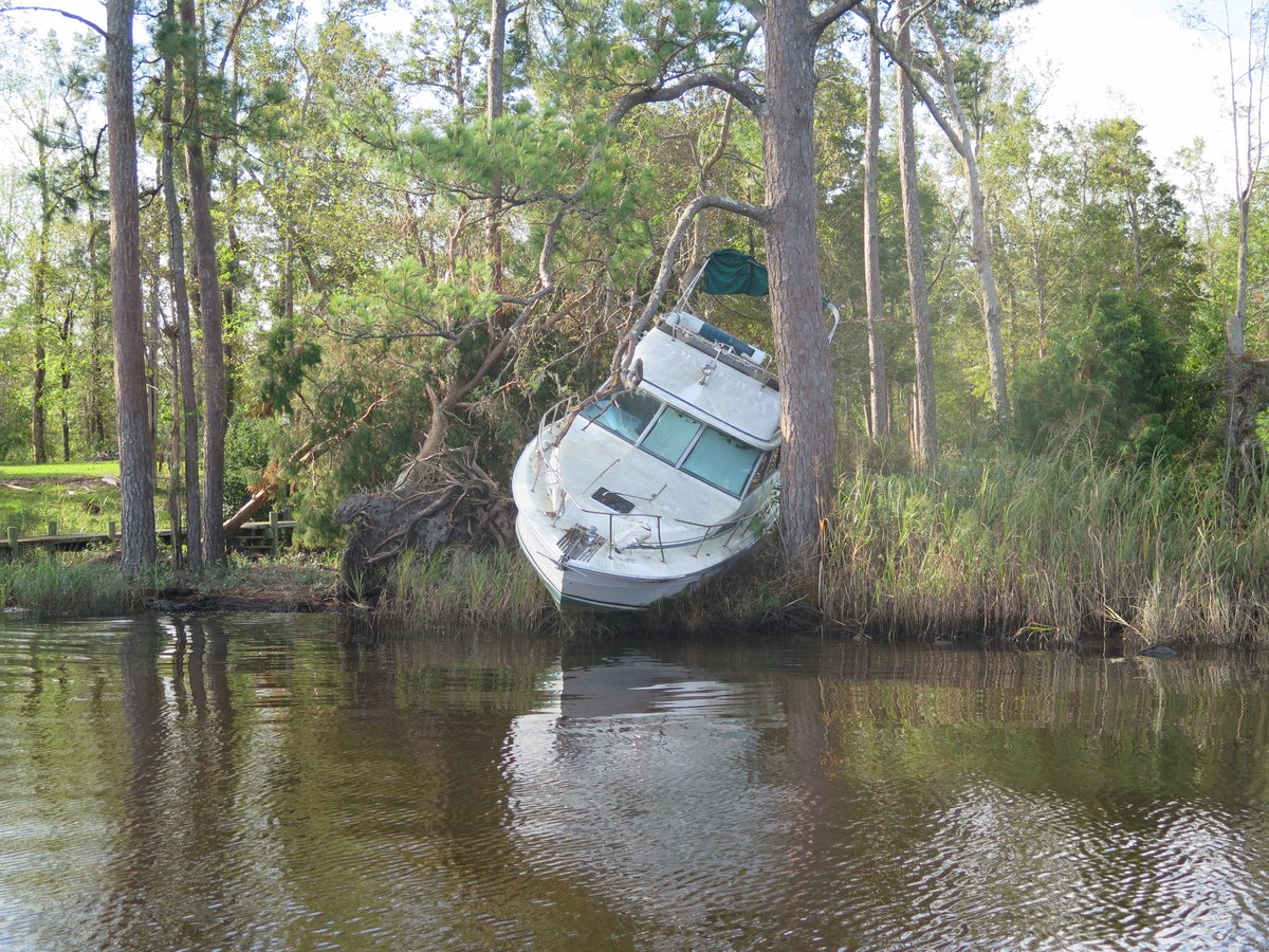 TWO WEEKS: The @boatusfoundation Abandoned and Derelict Vessel Removal Grant Program is accepting applications for projects that remove abandoned and derelict vessels across the country. Proposals Due August 12. blog.marinedebris.noaa.gov/special-fundin…