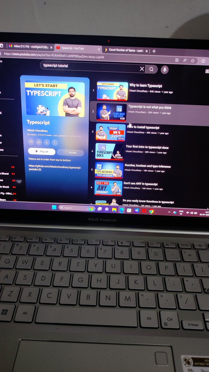 Dev_JunkM's tweet image. Half of the Typescript playlist of @Hiteshdotcom completed the rest I will complete it by tomorrow..

Today, I had a problem using Brute force...
How can we optimize it ?
The Leetcode hint gives us :- Brute force approach 😃 

#leetcode #hiteshdotcom #dsa #typescript #cpp #java