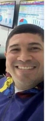 Desmantelando el Chavismo con sus enchufes y por supuesto inmunes de toda retaleaciones. 

Francisco Fajardo
Miraflores 
En Caracas 
Fuerte Tiuna 
Guatire