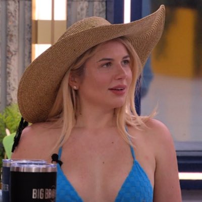 milkzus's tweet photo. #NewProfilePic https://t.co/NsGZzmjtC1