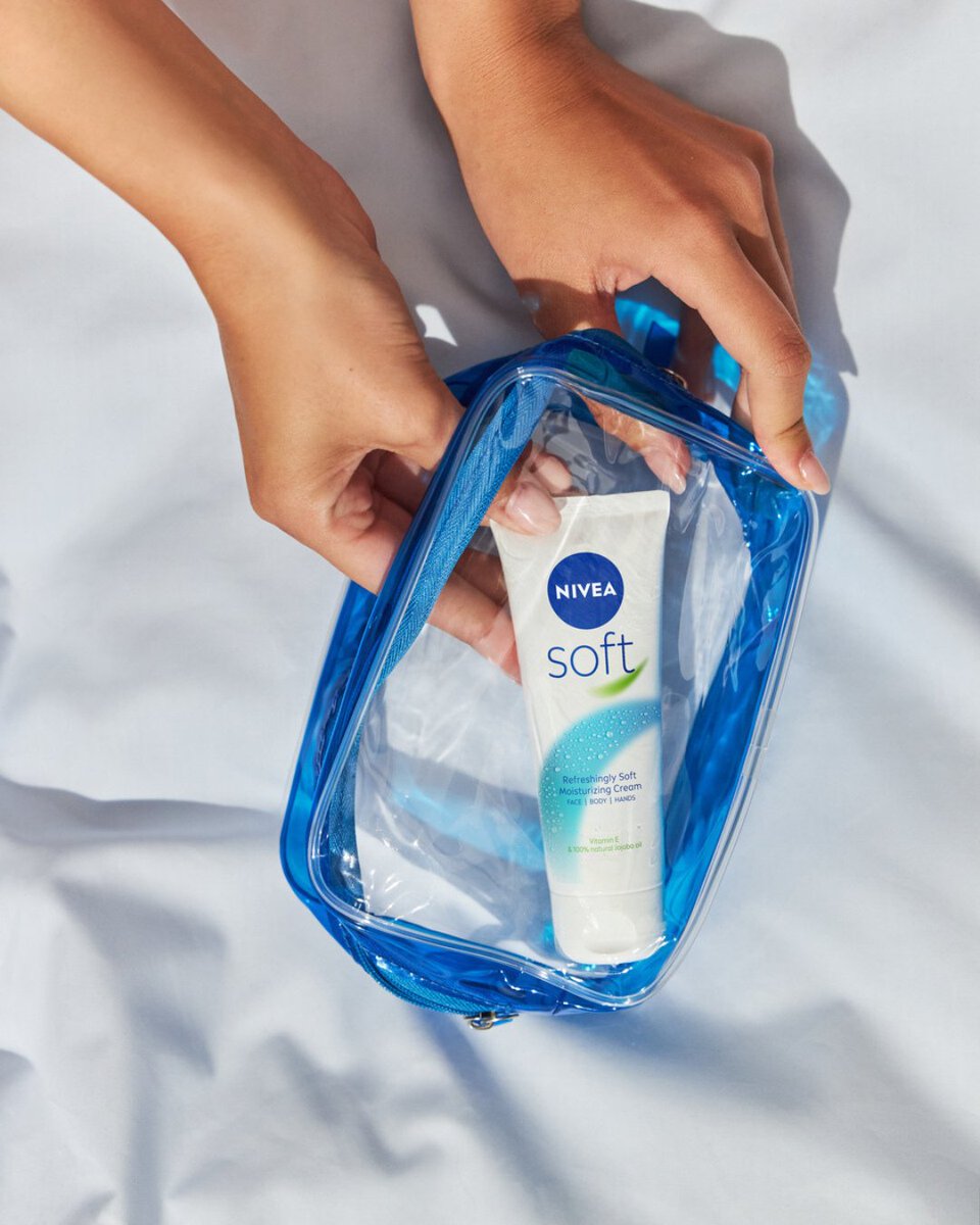 Our clear choice when it comes to traveling light 💙​
​
Link. amzn.to/3zzRAtK

#NIVEAUSA #NourishOn #NourishWithNIVEA #KeepingItFresh