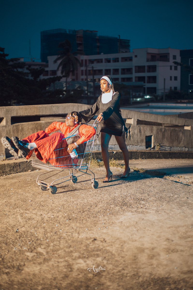 superstarbims's tweet image. Dreams do come through man. Video shoot ongoing I still dey try digest am😩. WHEN DO Y’ALL WANT AMAPIANO REMIX FT ZANKU ?? Audio + video ??☦️

GOD BLESS YOU FOREVER @Zlatan_Ibile