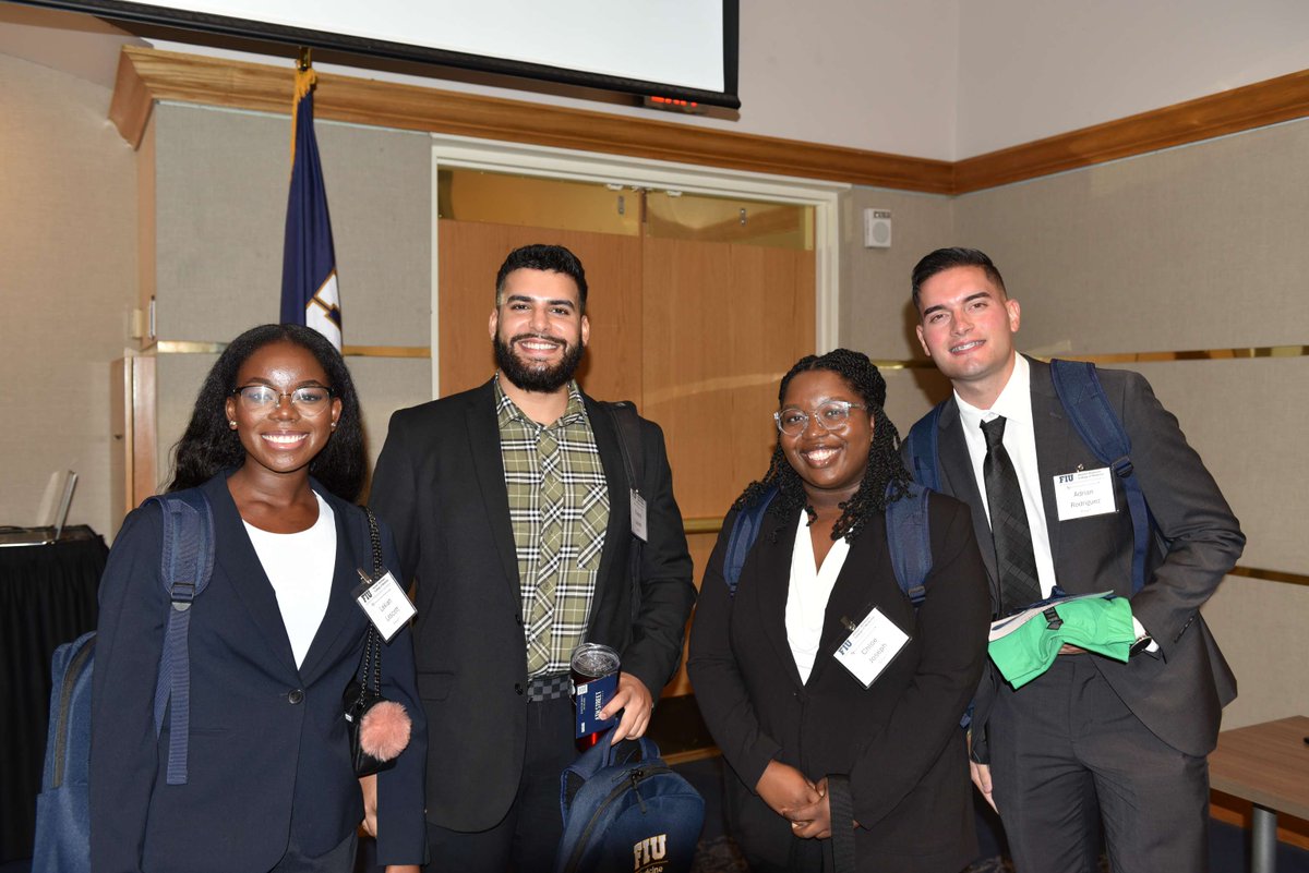 FIUMedicine's tweet image. Welcome, MD Class of 2028! 🐾🩺
Thank you for choosing to embark on this incredible journey with us. Here&apos;s to an amazing four years ahead!
#FIUMed #FuturePantherDocs