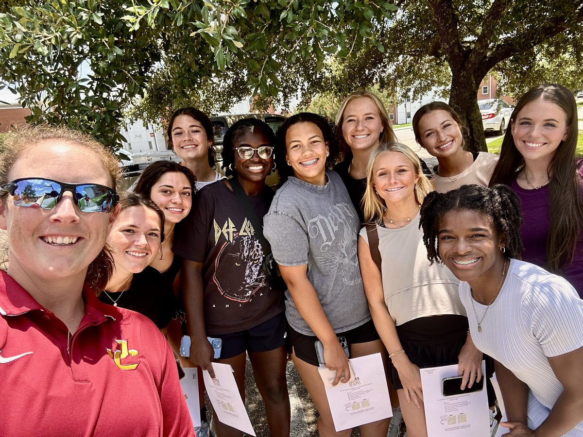 Best freshmen group in the whole land💯

Been waiting on this crew🤩🤩🤩
