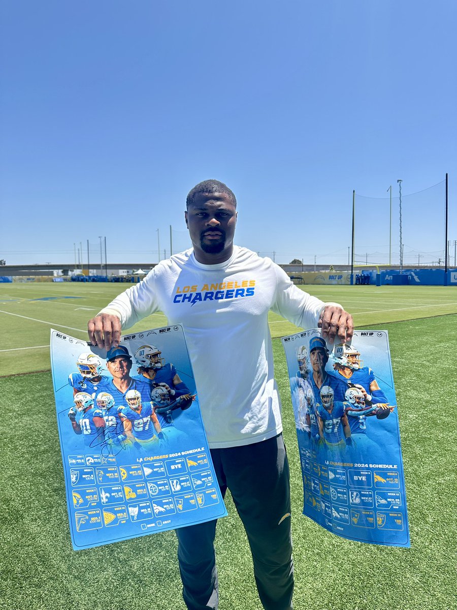 chargers's tweet image. return of the mack ✍️

repost if ya want it