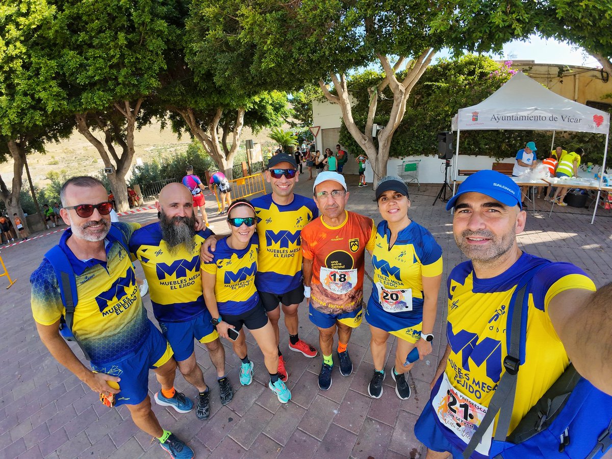 📅27/07/2024 I Asfaltrail La Pintoresca en Vícar con una distancia de 14km.
Gádor subió a pódium como 🥈2ª de categoría. ¡Qué alegría verte de nuevo arriba! 🥳
Y brillante papel del resto de componentes: Ce, Jorge, Pedro, Jose, Iván, Iago, Lorenzo, Antonio Lirola y Txumbo.