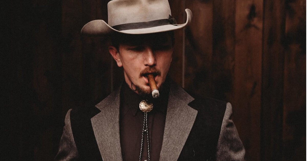 DavidChapaMusic's tweet photo. Benjamin Tod Plots New Honky Tonk Album “Shooting Star” https://t.co/W4ucsG82tv https://t.co/gKOsq56Ihd