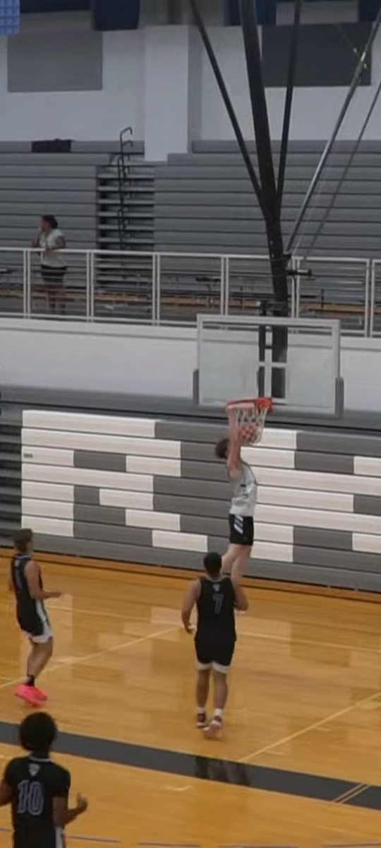 Carter Funk
6' 4" 175 LBS
2025
July 2024 Highlights

youtu.be/2tCt2i7IMT4?si…