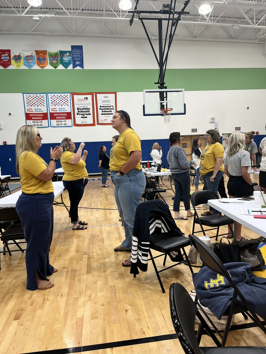 graceXabsher's tweet photo. Teachers like to have fun, play, and move too! 💕Supporting ALL Students in Inclusive Settings💕 I love this group! #inclusionGRREC https://t.co/ft3DJQOZA6