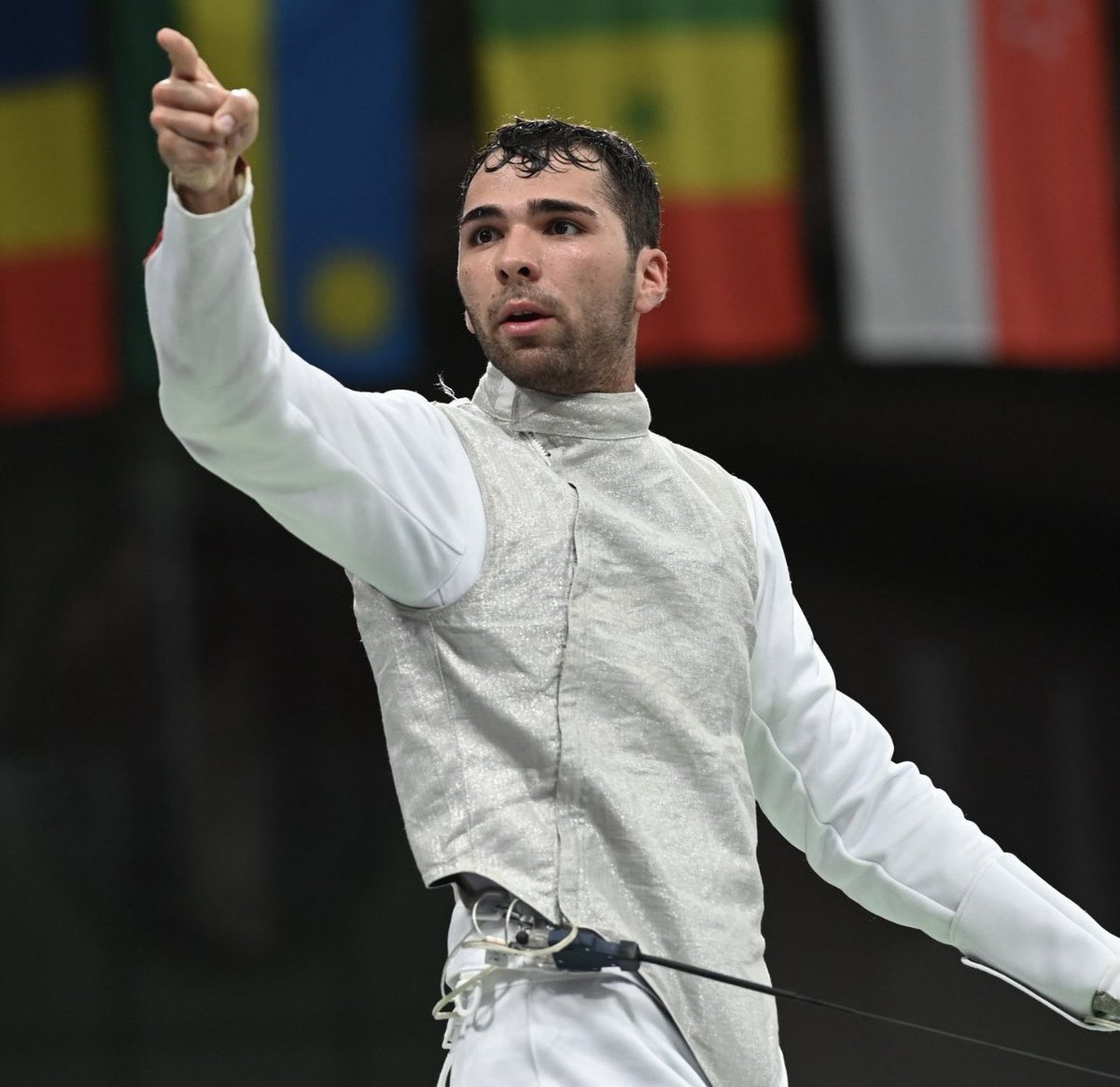 4 FURTI IN UNA SOLA OLIMPIADE PEGGIO NON POTEVATE FARE
VI DOVETE SOLO VERGOGNARE!!!
#ItaliaTeam #Giochiolimpici