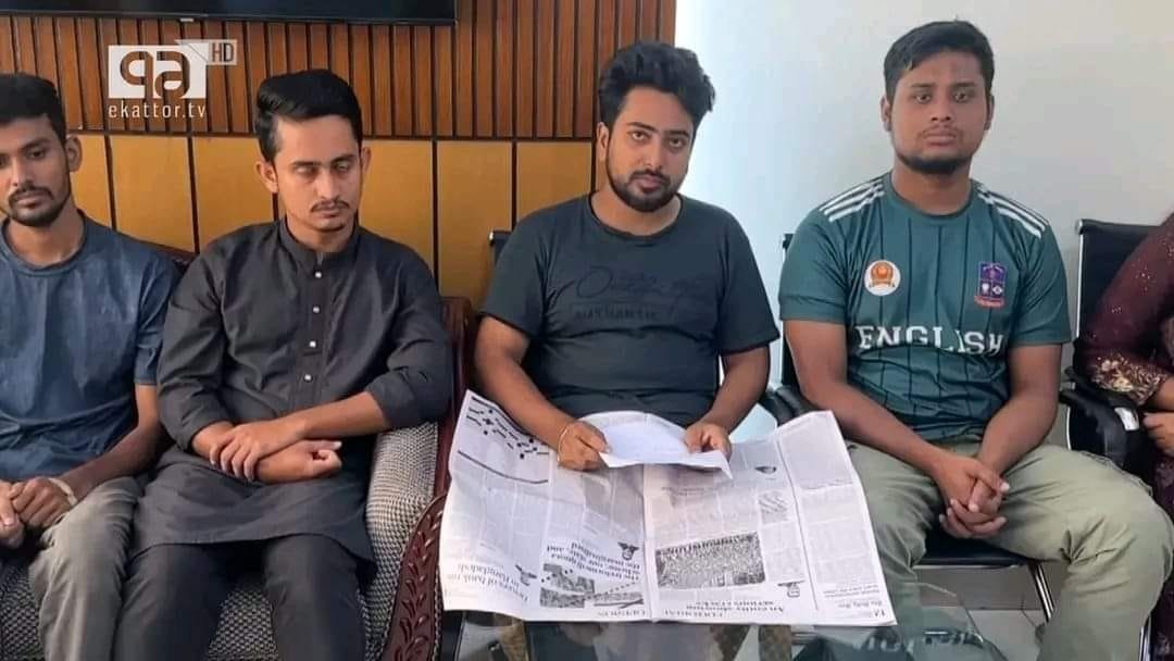 প্রহসনের শোক আমরা চাইনা...
"1. #RedForJustice
2. #StandAgainstInhumanity
3. #JusticeInRed
4. #RedForVictims
5. #StandAgainstInhumanity
6. #StandRedForStudents
7. #RedAgainstInjustice
8. #BloodOnTheirHands
9. #RedAgainstOppression
10. #StudentsDeserveJustice
#JulyMassacre "