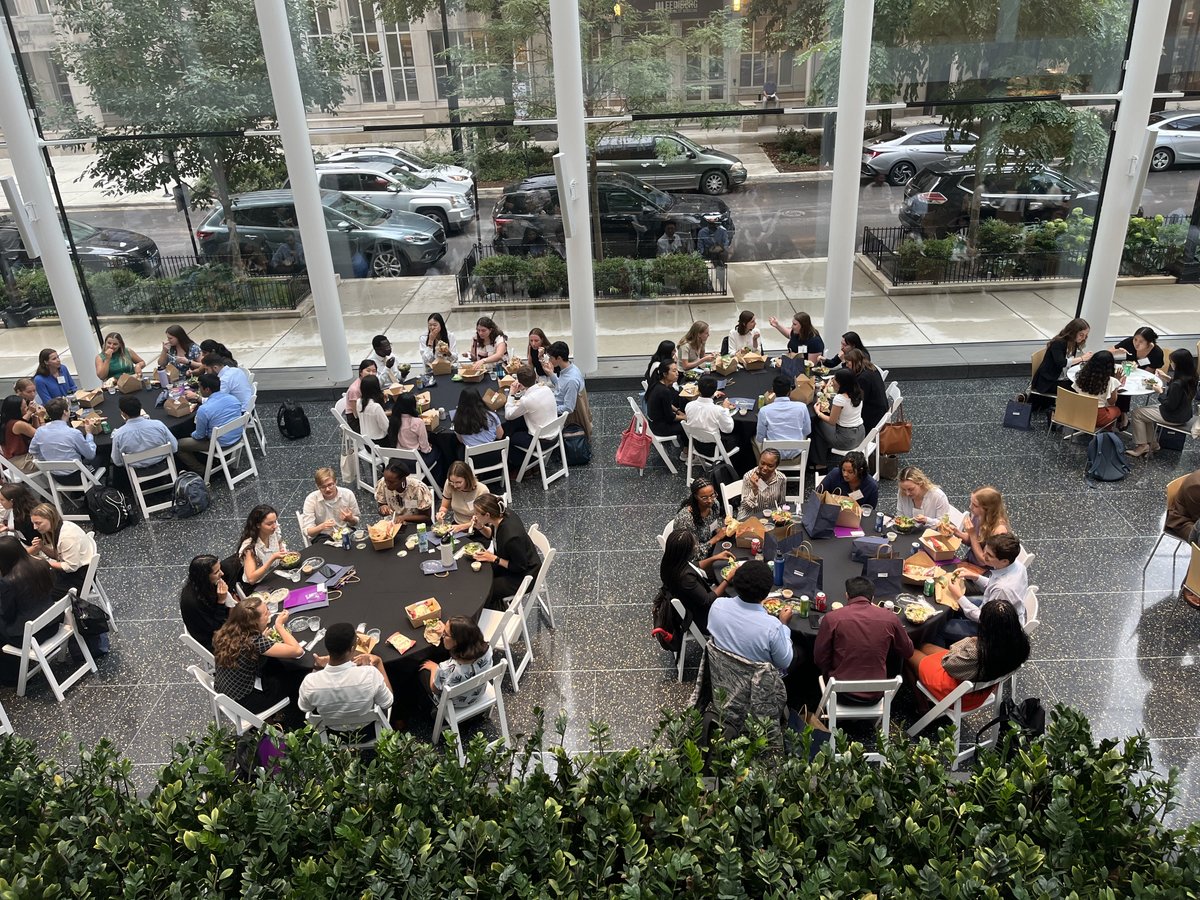 Northwestern Medical Education (@nu_meded) on Twitter photo Extending a very warm welcome to the incoming <a href="/NUFeinbergMed/">Northwestern Feinberg School of Medicine</a> MD Class of 2024 on day one of their medical school experience! #MedicalStudents #MedEd Extending a very warm welcome to the incoming <a href="/NUFeinbergMed/">Northwestern Feinberg School of Medicine</a> MD Class of 2024 on day one of their medical school experience! #MedicalStudents #MedEd