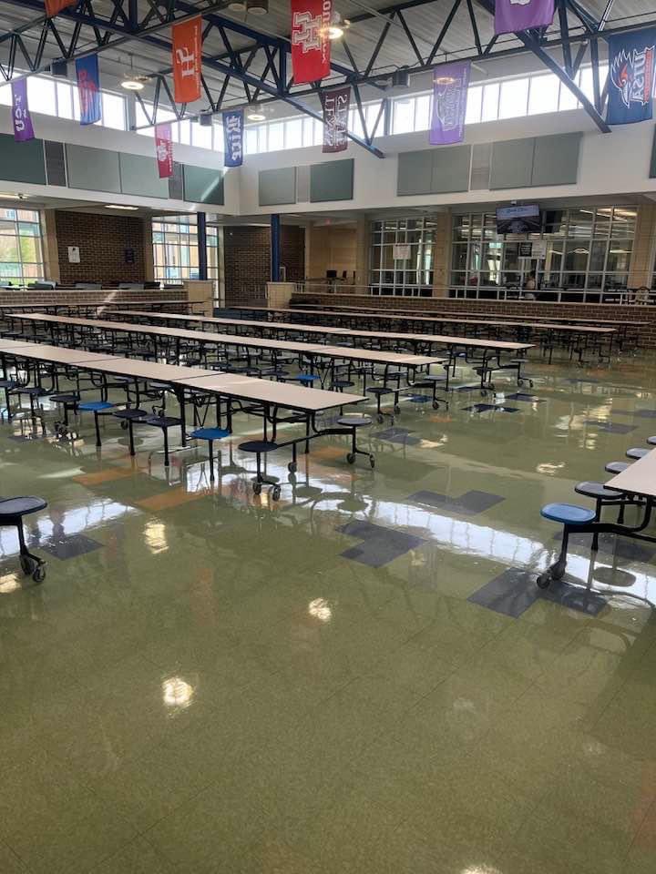 RudderHS_BISD's tweet image. 👀🧼🫧 🪞 floors so shiny you can literally see your reflection! Looks like it is almost time to receive the kids back! Thank you to Miss Yolanda and her amazing staff for the building prep! @GCarrabineBryan @BryanISD #ALWAYSreal #OFFERINGmore
