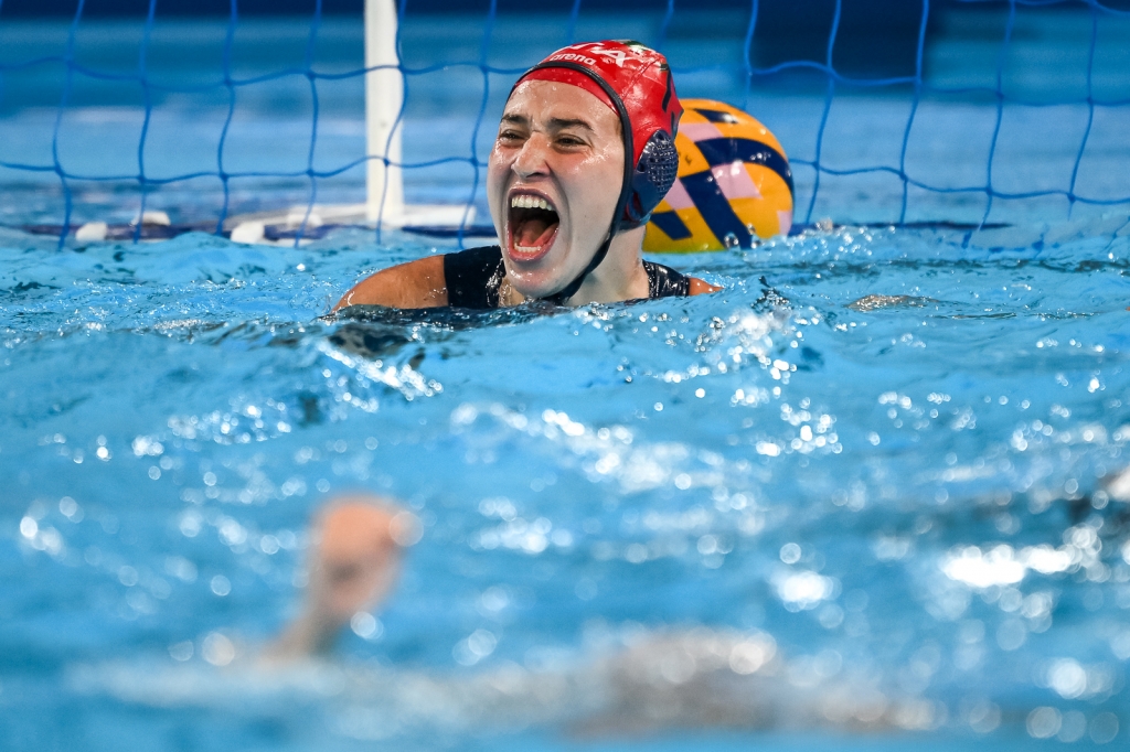 #Paris2024

Brutto esordio
La gara che non dovevamo sbagliare
Bene in difesa, male in attacco 
4 rigori sbagliati su 5 non è da noi
Adesso non possiamo più sbagliare

#ItaliaFrancia 8-9
#waterpolo #Olympics #OlympicGames