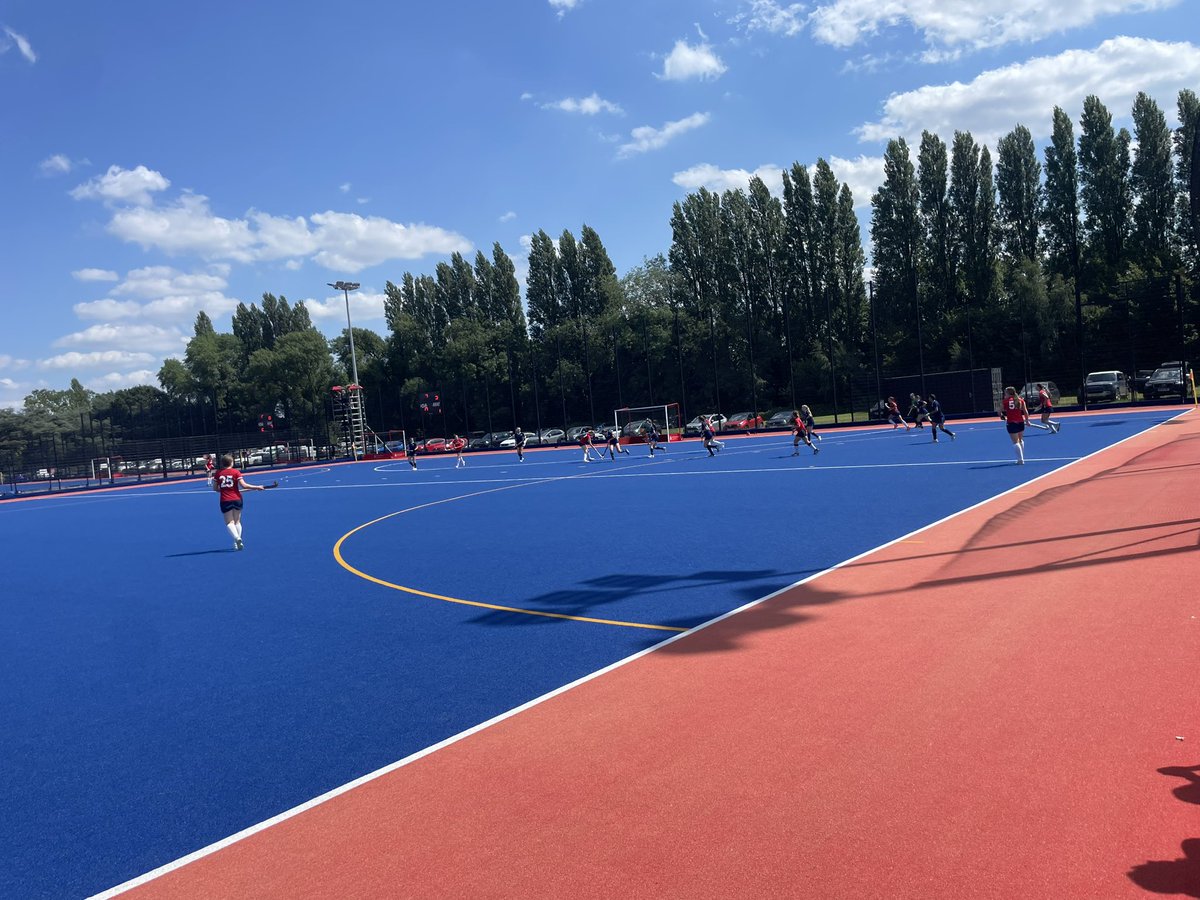 A tough result for the girls and a great result for the boys - both teams go into tomorrow with a point to prove. Onwards and upwards we go 🔥