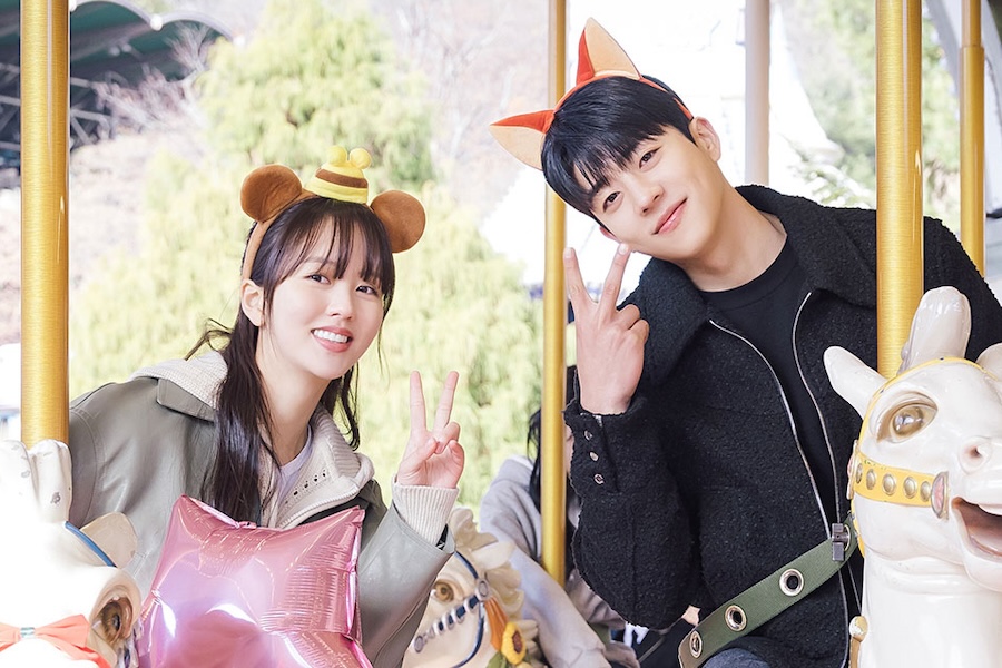 soompi's tweet photo. "#SerendipitysEmbrace" Viewership Remains Steady Amidst Olympic Coverage
https://t.co/ZLwMijJeMh https://t.co/j7vr53z6fF
