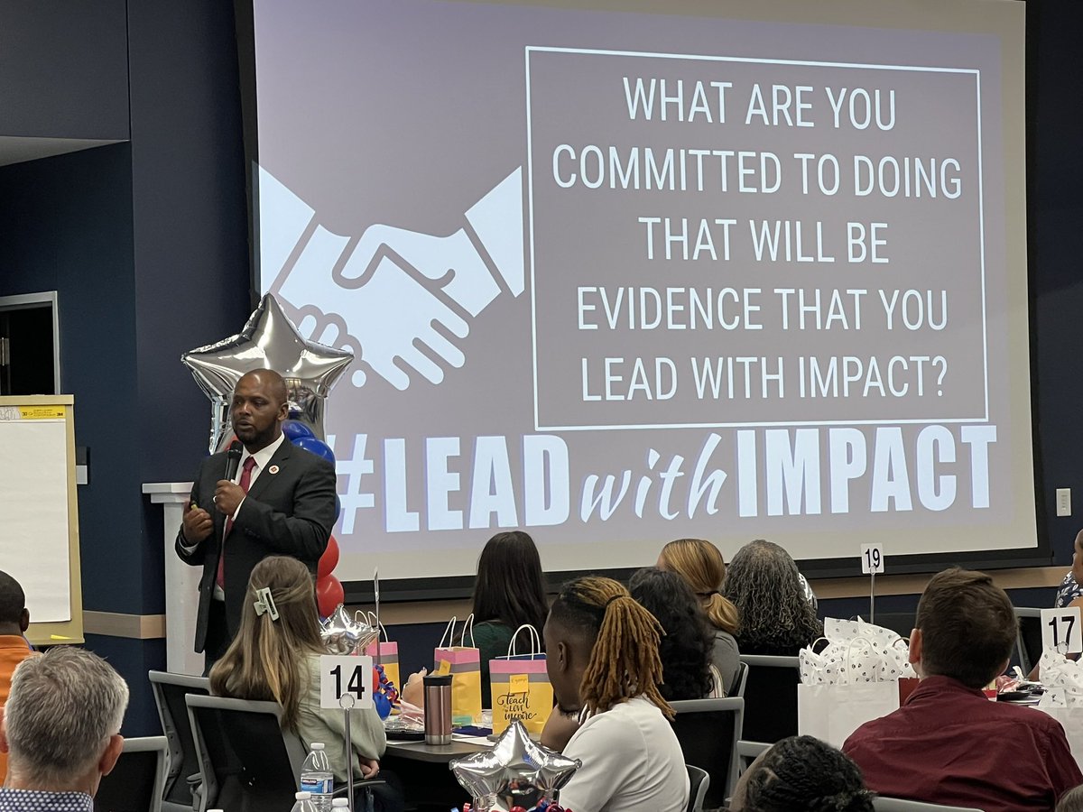 Dville Super tweet media