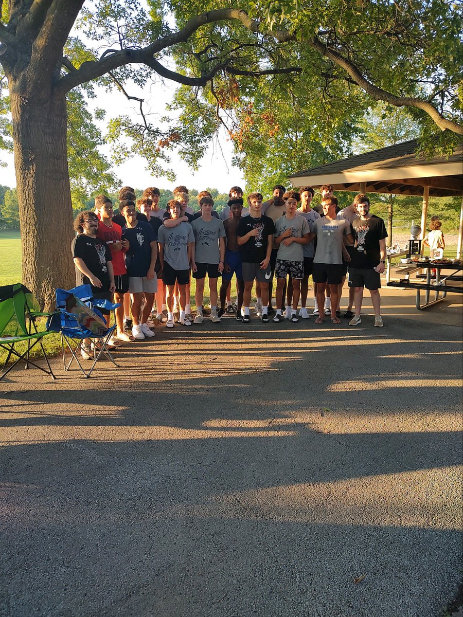 DamonNichols9's tweet image. Team PAC Basketball annual end of year picnic. Thx Coach Liam for an INCREDIBLE season! Shout out to everyone involved with this organization. Let's run it back!
#PacAttack #WeComing