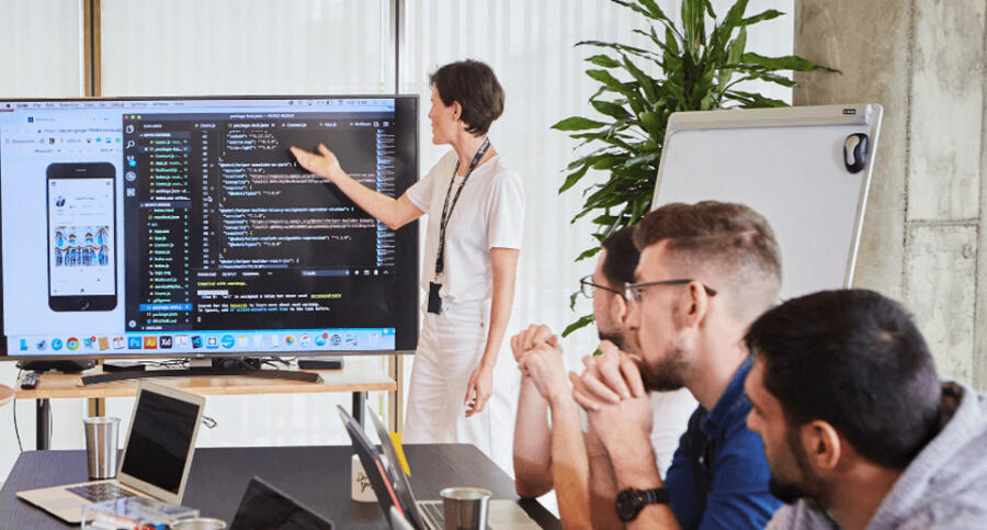 Yahir_Hodler's tweet image. Unlock your blockchain career with top certifications from 101 Blockchains! Discover the best courses for 2023 and elevate your skills.  #Blockchain #CareerGrowth #TechCertifications gudstory.com/skill-up-block…