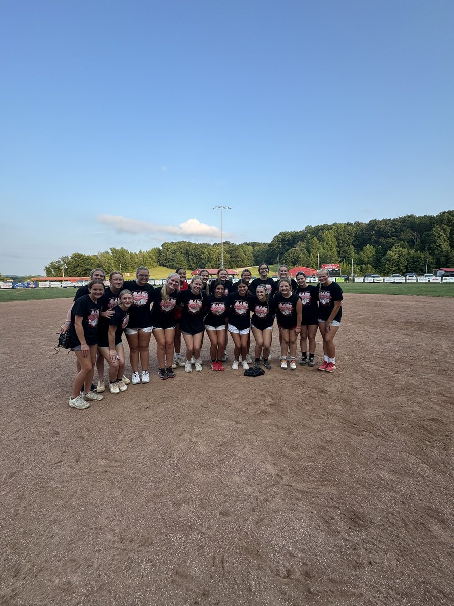 Glad to have all the gang back together helping develop future Lady Hornets#hornetpride