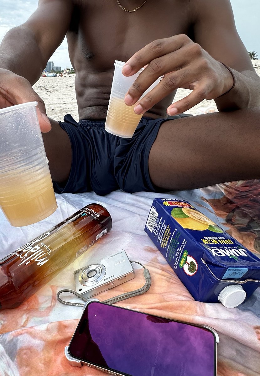 That one friend story on a random Monday @ 5:00pm