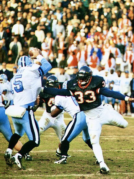 HoosFootball's tweet photo. We’re 33 days from #UVA football! 

Pictured: Jamie Sharper (1993-1996) was a 4x letter-winner and 3x All-ACC selection who started 41 games at linebacker for the Hoos and ended his career #1 all-time at UVA in tackles and #4 in tackles for loss. As a senior, Sharper was 1st Team All-ACC, earned 3rd Team All-America honors, led the Hoos in tackles and tackles for loss, and had a school record four fumble recoveries.

Sharper was drafted by Baltimore in the second round of the 1997 NFL draft and played nine seasons with the Ravens, Texans, and Seahawks. He won a Super Bowl with the Ravens in 2000 and led the NFL in tackles with the Texans in 2003.