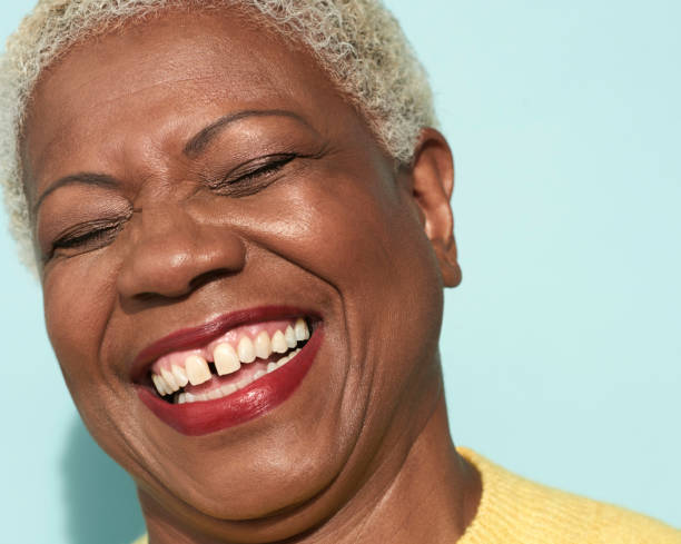 ElbertaDental's tweet photo. It's normal for your teeth to become slightly discolored as you age, but certain foods and beverages can make the problem worse. Coffee, tea, and red wine are some of the most common culprits. https://t.co/XgSkjgIJG8