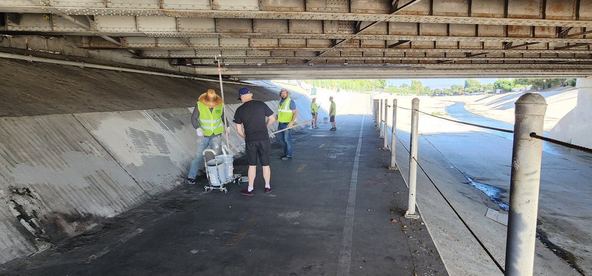 ReviveLos's tweet photo. Not just a day of service.

Picking up trash, lobbying legislators and rubbing elbows' grease with helpful public  agencies?  Sure.

#LARiverWalkersAndWatchers @winnetkanc 
@Uuebmeister https://t.co/kgNSYaEjAs