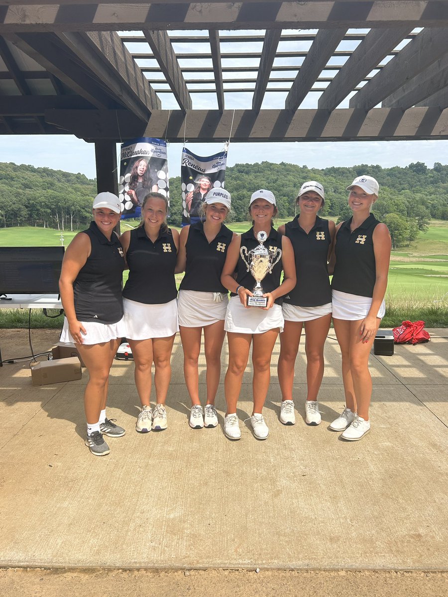 Finished as Champions at <a href="/parkmammothgc/">Park Mammoth Golf Club</a> today with a team score of 327! 
Caroline Childers-75
Jenna Harston-78
Mary Douglas Childers-89
Amy Tomblinson-85
Rheagan Gathright-106

Piper Morton-104
Caroline Sharber-109