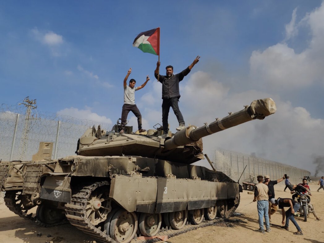 <a href="/ma_loolla/">مِ.</a> نسأل الله ان تنتهي الحرب بفرحةِ نصرٍ كهذه ..