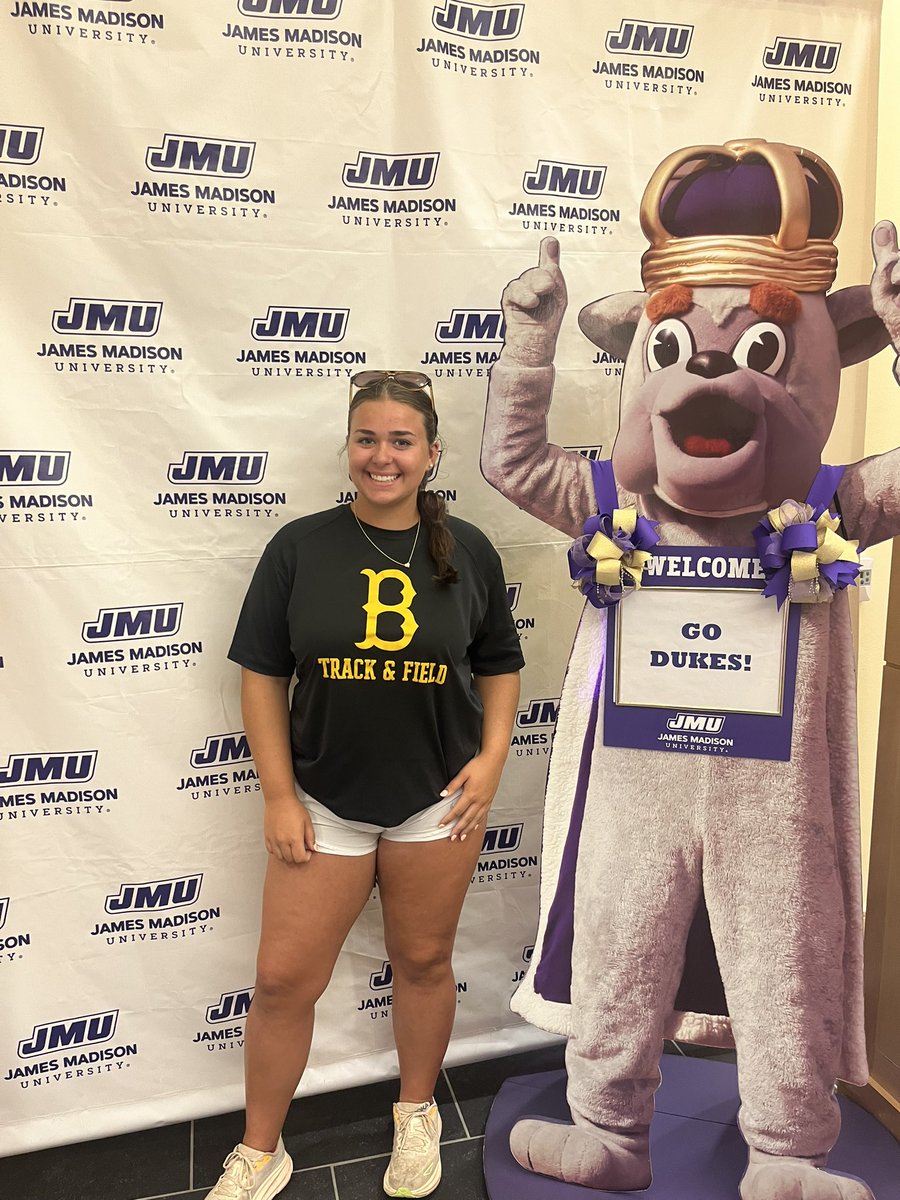 What a great day!! I wanted to say thank you to Coach McFadden for taking the time to show me around the JMU track facilities and what the program has to offer! I can’t wait to be back on campus. <a href="/JMUTFXC/">JMU Track & Field and Cross Country</a>