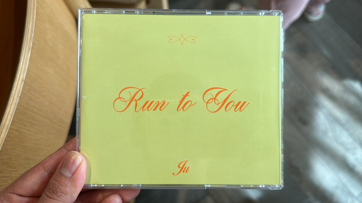 AstralJems's tweet photo. The pre-debut track is called Run to You which is what the CDs are for and are exclusive to these fan meets. We listened to the song and it’s absolutely incredible. Were gonna get the MVs sent to our phones after this before the official release #BeWithJOO https://t.co/981JZW4z4K