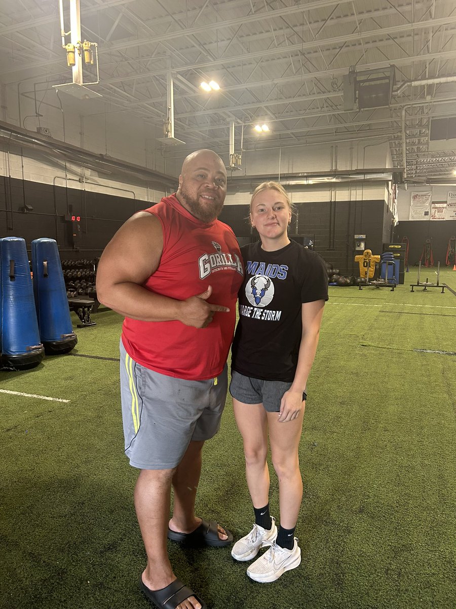 Benjamin Pinkney (@bigpink_23) on Twitter photo <a href="/ella_pinkney11/">Ella Pinkney</a> was invited to The National Junior day showcase at the University of Delaware this past weekend. Congratulations on a great weekend! Thanks to <a href="/WESLEYBROWNSR/">Gorilla Strength & Fitness</a> for getting our girl ready for this opportunity! <a href="/wvprepbb/">WV Prep Basketball</a> <a href="/MaidsBasketball/">Maids basketball</a> <a href="/TeranMaloneMN/">Teran Malone</a> <a href="/JoeNichols6/">Joseph david Nichols</a> <a href="/ella_pinkney11/">Ella Pinkney</a> was invited to The National Junior day showcase at the University of Delaware this past weekend. Congratulations on a great weekend! Thanks to <a href="/WESLEYBROWNSR/">Gorilla Strength & Fitness</a> for getting our girl ready for this opportunity! <a href="/wvprepbb/">WV Prep Basketball</a> <a href="/MaidsBasketball/">Maids basketball</a> <a href="/TeranMaloneMN/">Teran Malone</a> <a href="/JoeNichols6/">Joseph david Nichols</a>