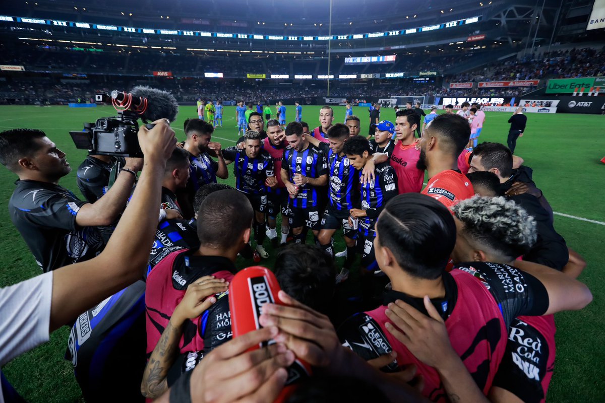 Intentándolo hasta el final 🐓🔵⚫️