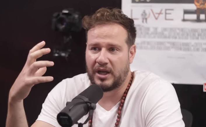 🚨REPORTAJE🚨

Diego Ruzzarín opina puras pendejadas