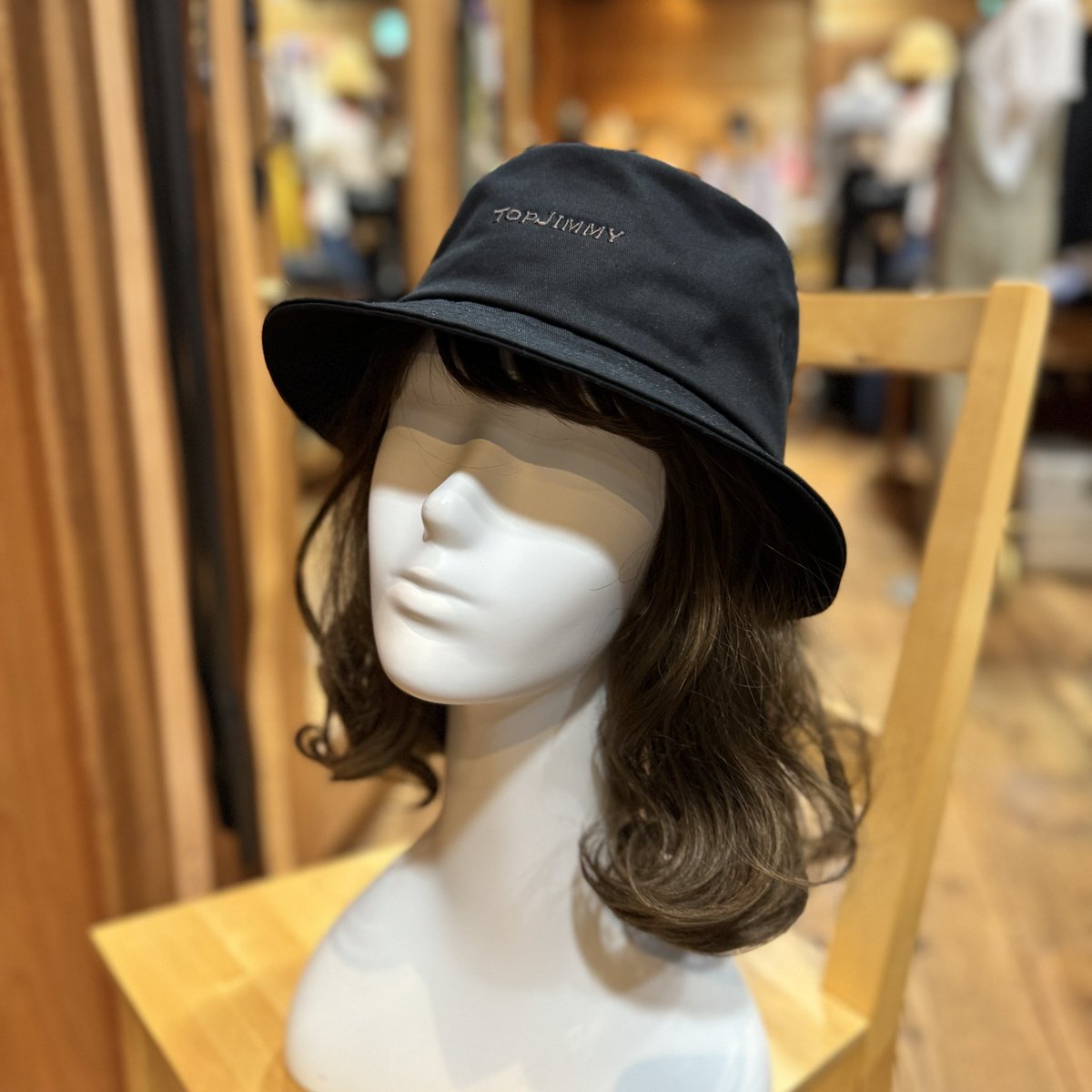 _topjimmy's tweet photo. #トップジミー オリジナルバケットハット店頭にて販売中です✨✨

アウトドアやストリートなど、様々なテイストにマッチするアイテムで、折りたたんで持ち運べるのも便利です❣️

フリーサイズなので、男女問わずお使いいただけますよ🙌

#ユニセックスファッション #topjimmy https://t.co/4QQZlGJbyB