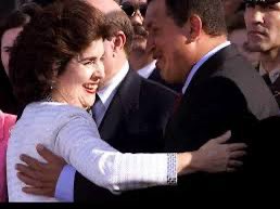 Jochynyc's tweet photo. La única vez que Hugo Chávez ha venido a Puerto Rico fue a la inauguración de Sila María Calderon, con que fuerza moral hay Populares acusando a Dalmau de ser un títere del gobierno de Venezuela? https://t.co/JaRQI8g8br