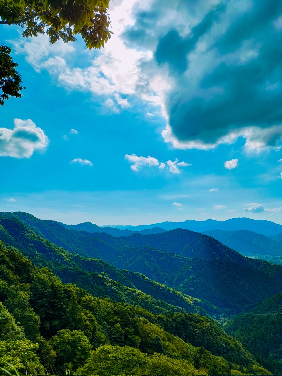 Ghost22833356's tweet photo. Google mapでたまたま見つけた感謝の丘まで来ました。
日々、感謝の気持ちを忘れずに生きたいものです。 https://t.co/0ialgzl75o