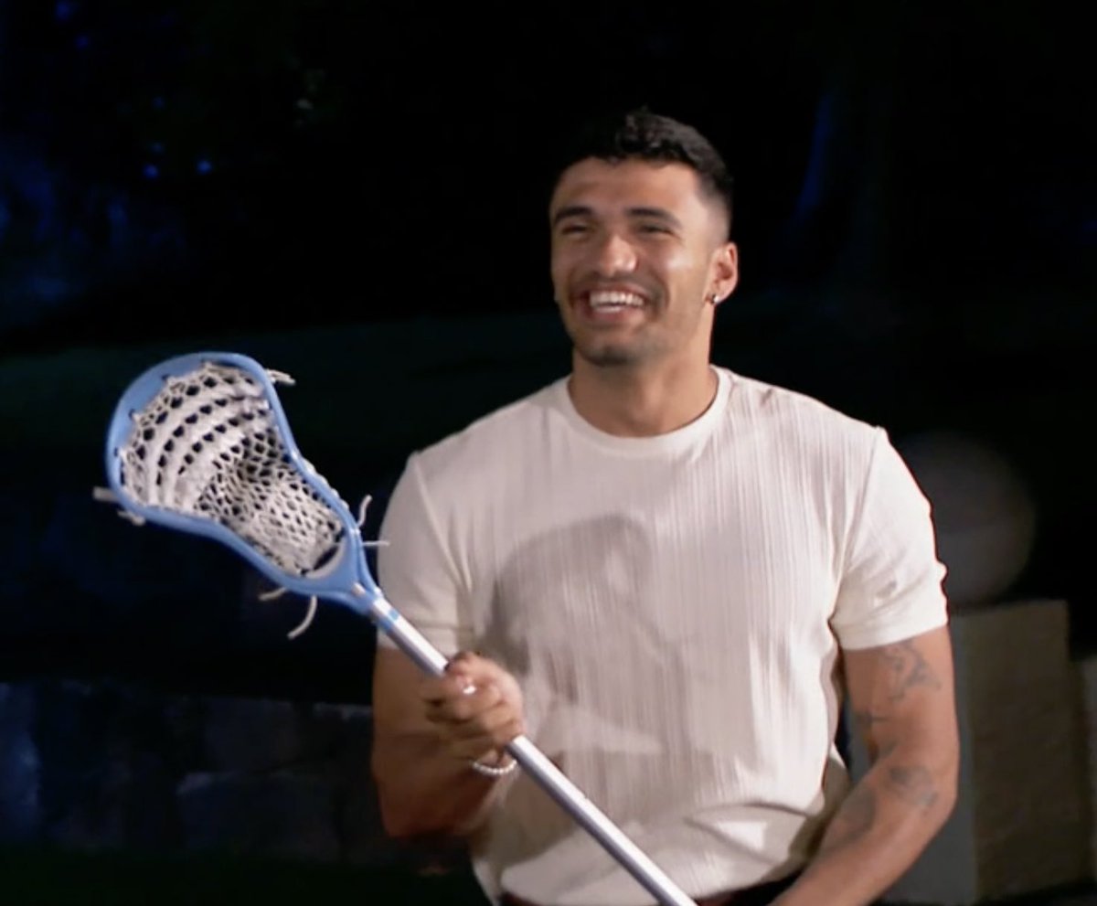 thebachelwhore's tweet photo. thank you to Jonathon for being such a green flag this episode, we and jenn needed this
#TheBachelorette https://t.co/TKDiT1lKqF