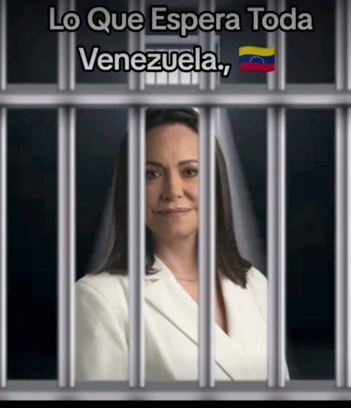 Pedimos carcel para la sayona, principal culpable de la vilolencia

#CarcelPaLaSayona  #ComanditosDelTerror