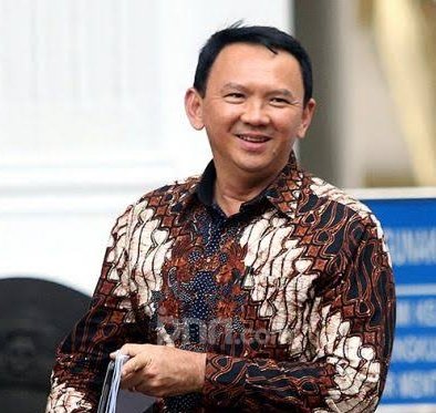Hingga saat ini, satu-satunya figur yang paling KONSISTEN sikapnya terhadap demokrasi, hukum, transparansi, Nepotisme, Pluralisme, Korupsi dan Kolusi adalah Ahok

Makanya tak heran jika elektabilitasnya masih sangat tinggi di Jakarta yaitu 20%. Ahok bahkan tidak beda jauh dengan
