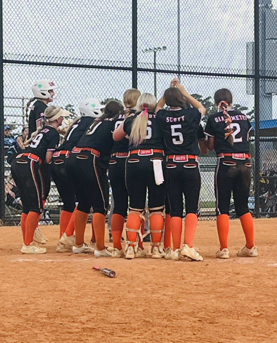 Ava Giacometti tweet media