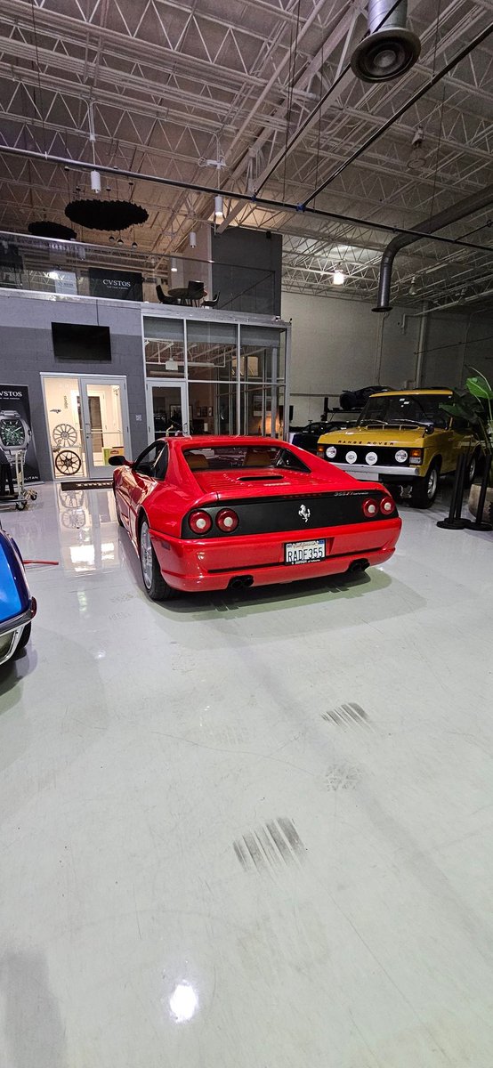 Unknown Charlotte Car Storage Facility tweet media