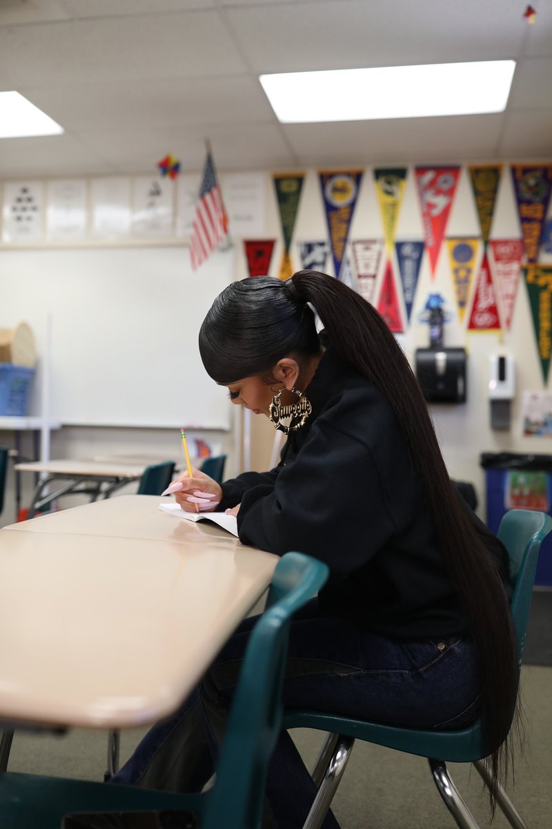 Saweetie's tweet photo. algebra 2 class where i wrote my first raps ❄️ “my best” - 8/2 https://t.co/fK2rilguLd