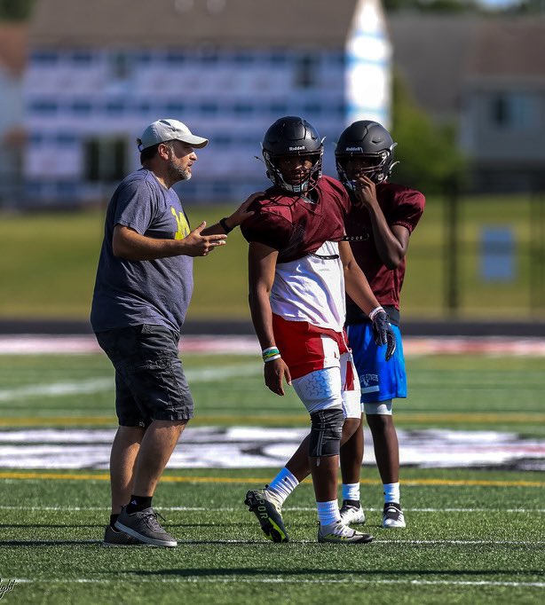 itzelijahjordan's tweet photo. Fb camp✅ 7 on 7✅ Senior Szn otw… c/o 25’ 🚦🎬 https://t.co/3pdpkrfiwM
