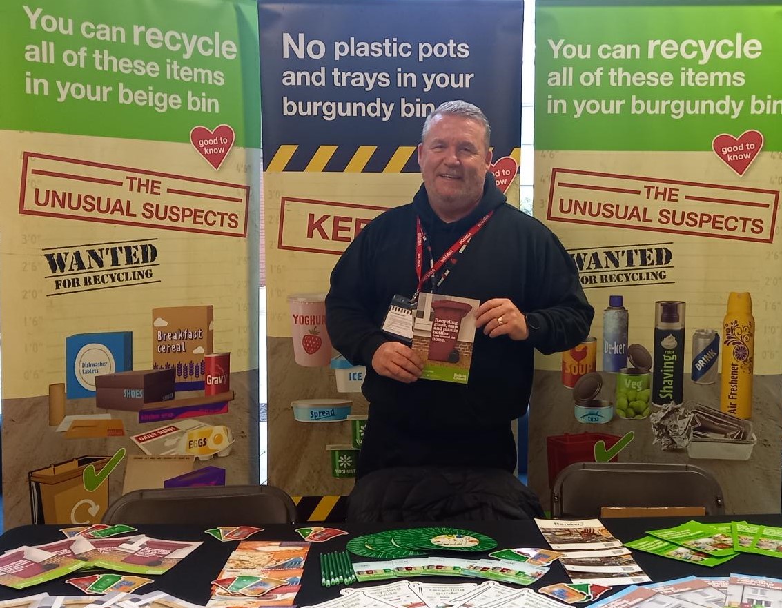 Good morning Bolton. Our waste prevention and recycling team will be at <a href="/BoltonMarkets/">Bolton Markets</a> today (30.07.2024) between 12 noon and 2pm. Please come and say hello 😃♻️👋