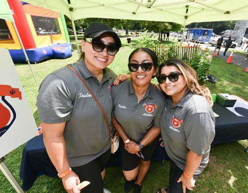 Deputy Commissioner Employee Relations Lisa White (@nypddcer) on Twitter photo 07/28/24 - It was a picture perfect day at the <a href="/SikhOfficers/">Sikh Officers Assoc.</a> Family Day. Kudos👏 to the SOA 🪯 team for organizing a wonderful gathering filled with great food, music & activities for our younger crowd. Congrats to those receiving recognition for their outstanding achievements. 07/28/24 - It was a picture perfect day at the <a href="/SikhOfficers/">Sikh Officers Assoc.</a> Family Day. Kudos👏 to the SOA 🪯 team for organizing a wonderful gathering filled with great food, music & activities for our younger crowd. Congrats to those receiving recognition for their outstanding achievements.