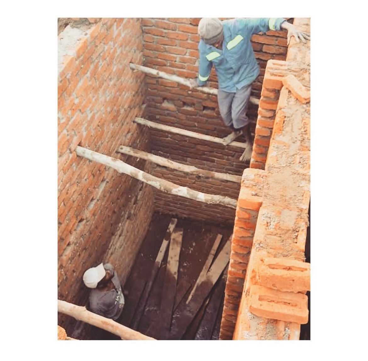 SeedMalawi's tweet photo. PROJECT TOILETS 🚽 @unwomen reported that more than 1.5 billion people still lack basic sanitation services. Not having access to safe toilets keeps many girls away from school during their period

We are building safe toilets blocks! 

#endperiodpoverty https://t.co/HdqEw4lB78