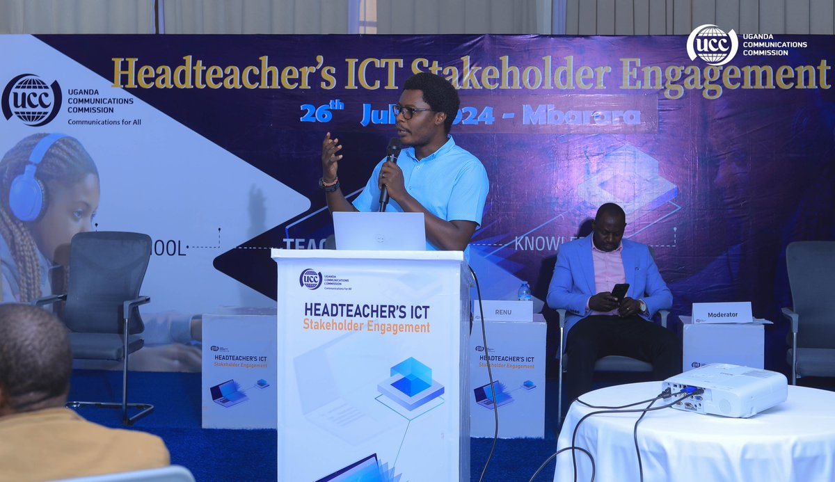 RENU_256's tweet image. UCC Headteachers ICT Stakeholder Engagement - Mbarara

Last week, Ben Kyemba (@chemberh), our Senior Network Engineer and Head of Access team, delivered a presentation at the Headteachers ICT Stakeholder Engagement held in Mbarara. This event, organized by the Uganda…
